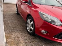 Second-hand Ford Focus 140 CP (102 kW) 2011 Roșu Break