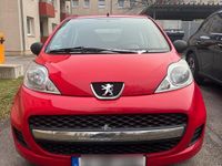 Gebraucht Peugeot 107 68 PS (50 kW) 2011 Rot Kleinwagen