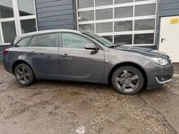 Gebraucht Opel Insignia Edition 163 PS (119 kW) 2013 Grau Kombi
