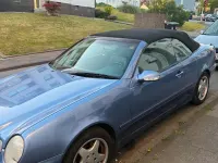 Gebraucht Mercedes CLK200 Elegance 163 PS (119 kW) 2001 Blau Cabrio