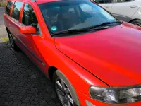 Gebraucht Volvo V70 140 PS (102 kW) 2003 Rot Kombi