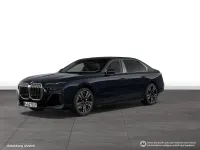 Gebraucht BMW 740 M Sport 299 PS (219 kW) 2025 Schwarz Limousine