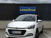 Gebraucht Hyundai i20 GO! 75 PS (55 kW) 2017 Weiß Kleinwagen