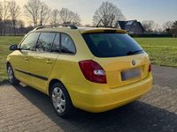 Gebraucht Skoda Fabia 69 PS (50 kW) 2008 Gelb Kombi
