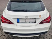 Gebraucht Mercedes CLA200 156 PS (114 kW) 2018 Weiß Kombi