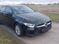 Gebraucht Mercedes A200 163 PS (119 kW) 2023 Schwarz Limousine