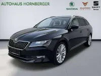 Gebraucht Skoda Superb Ambition 190 PS (139 kW) 2016 Schwarzmagic perleffekt Kombi