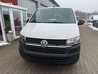 Gebraucht VW Caravelle Trendline 110 PS (80 kW) 2023 Weiß Van