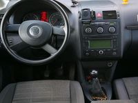 Gebraucht VW Touran 140 PS (102 kW) 2006 Silber Van / Kleinbus