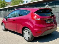 Gebraucht Ford Fiesta Trend 82 PS (60 kW) 2009 Rot Limousine