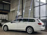 gebraucht VW Passat Highline 4-Motion LED Pano Kamera ACC AHK