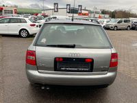 Second-hand Audi A6 131 CP (96 kW) 2002 Argintiu Berlinǎ