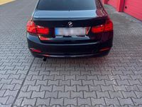 Gebraucht BMW 316 136 PS (100 kW) 2015 Schwarz Limousine