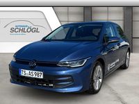 Gebraucht VW Golf VIII Life 116 PS (85 kW) 2024 Anemonenblau metallic Limousine