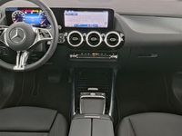 Gebraucht Mercedes GLA200 163 PS (119 kW) 2024 Mountaingrau (metallic) SUV