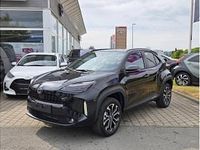 Neu Toyota Yaris Cross 131 PS (96 kW) 2025 Schneeweiss SUV