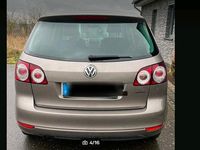 Gebraucht VW Golf VII 105 PS (77 kW) 2013 Braun Kleinwagen
