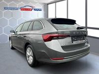 gebraucht Skoda Octavia Combi 2.0 TDI Style DSG Columbus LED