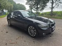 Gebraucht BMW 320 177 PS (130 kW) 2009 Schwarz Limousine