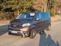 Gebraucht Toyota Proace 150 PS (110 kW) 2017 Braun Van / Kleinbus