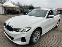 Gebraucht BMW 320 Performance 190 PS (139 kW) 2023 Weiß Kombi