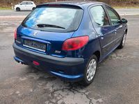 Gebraucht Peugeot 206 60 PS (44 kW) 2005 Blau Kleinwagen