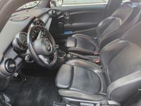 Gebraucht Mini Cooper S 136 PS (100 kW) 2018 Schwarz Kleinwagen