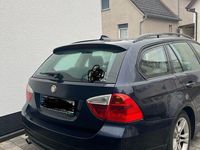 Gebraucht BMW 320 M Sport 177 PS (130 kW) 2008 Blau Kombi