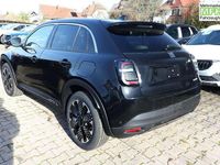 Neu Fiat 600 La Prima 145 PS (106 kW) 2025 Cinema schwarz SUV