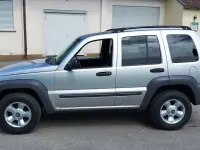 Gebraucht Jeep Cherokee Limited 211 PS (155 kW) 2003 Silber SUV