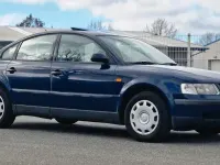 Gebraucht VW Passat 110 PS (80 kW) 2000 Blau Limousine
