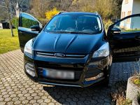 Second-hand Ford Kuga 120 CP (88 kW) 2016 Negru SUV