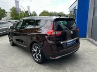 Gebraucht Renault Grand Scénic IV Black Edition 159 PS (116 kW) 2021 Rot (rotmet.) Van / Kleinbus