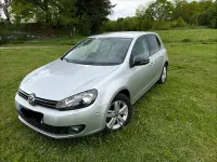 Second-hand VW Golf VII Trendline 105 CP (77 kW) 2012 Argintiu Berlinǎ