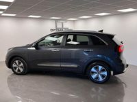 Gebraucht Kia Niro Spirit 105 PS (77 kW) 2018 Silber SUV