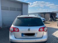 Gebraucht VW Passat 140 PS (102 kW) 2008 Silber Kombi