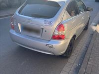 Gebraucht Hyundai Accent 94 PS (69 kW) 2008 Silber Kleinwagen