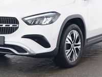 Gebraucht Mercedes GLA200 Progressive 163 PS (119 kW) 2024 Weiß SUV