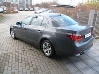Gebraucht BMW 525 218 PS (160 kW) 2006 Grau metallic Limousine
