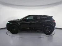 Gebraucht Land Rover Range Rover evoque HSE Dynamic 163 PS (119 kW) 2022 Santorini black SUV