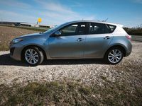 Second-hand Mazda 3 Active 105 CP (77 kW) 2011 Argintiu Berlinǎ