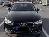 Gebraucht Audi A3 Attraction 125 PS (91 kW) 2016 Schwarz Kleinwagen