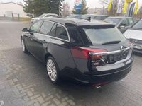Second-hand Opel Insignia 170 CP (125 kW) 2017 Negru Break