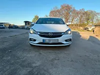 Gebraucht Opel Astra Dynamic 125 PS (91 kW) 2016 Weiß Limousine