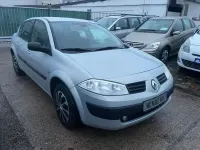 Gebraucht Renault Mégane 113 PS (83 kW) 2004 Silber Limousine