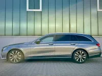 Gebraucht Mercedes E220 Avantgarde 194 PS (142 kW) 2017 Grau Kombi