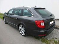 gebraucht Skoda Superb Combi 3.6 V6 4x4 DSG Elegance