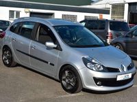 Gebraucht Renault Clio GrandTour Dynamique 101 PS (74 kW) 2008 Platingrau Kombi