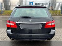 Gebraucht Mercedes E350 Avantgarde 292 PS (214 kW) 2011 Schwarz Kombi