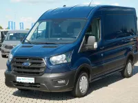 Gebraucht Ford Transit Trend 131 PS (96 kW) 2022 Blau Van / Kleinbus